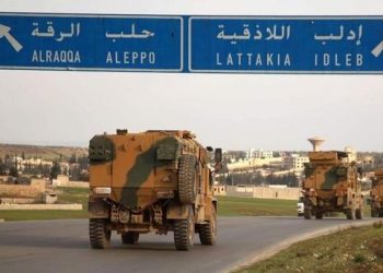 Εκατοντάδες τουρκικά οχήματα «πλημμύρισαν» το Ιντλίμπ – Στην προσφυγιά 500.000 άνθρωποι