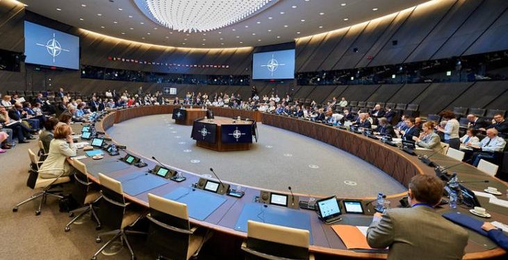 Alldaynews.gr Αποχώρησε η ελληνική αντιπροσωπεία από επιτροπή του ΝΑΤΟ – Τι συνέβη