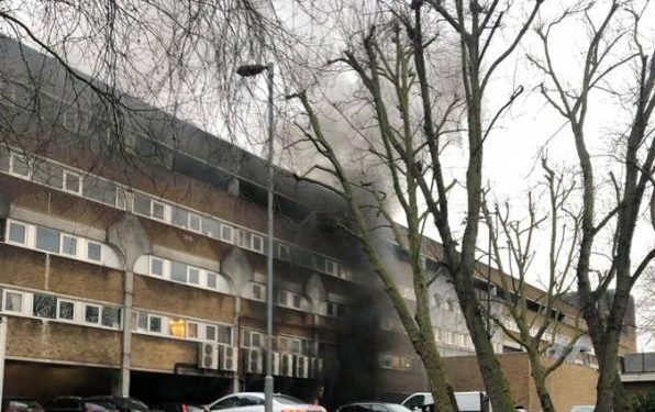 Συναγερμός στο Λονδίνο: Έκρηξη σε μεγάλη αγορά (pics)