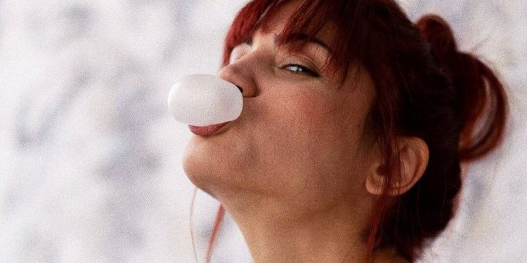 Alldaynews.gr Χαμός με τη Συνατσάκη: «Σκάσε! Βλαμμένη, αποτυχημένη…»