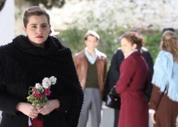 Άγριες μέλισσες: Έρχονται Παράνομοι έρωτες και ένοχα μυστικά