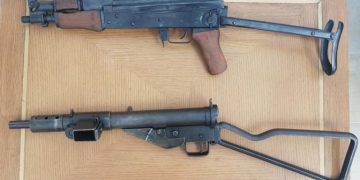 Alldaynews.gr Κρήτη: Πήγε στον γάμο με… υποπολυβόλο και καλάσνικοφ!