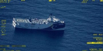 Alldaynews.gr Ξεφτίλα για ακόμη μία φορά! Το Oruc Reis έριξε καλώδια: Τι φωτογράφισε το ελληνικό F-16 – «Ο καιρός ήταν καλός»