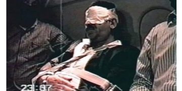 Alldaynews.gr Προδωσία Οτσαλάν: «Σάββα, παιδί μου, πέτα τον έξω»! – Η «επέτειος» της ντροπής