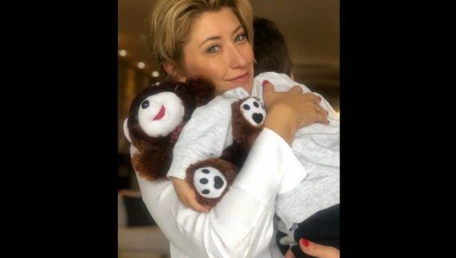 Σία Κοσιώνη: Τσικνοπέμπτη με τον γιο της! Δείτε τι φόρεσαν [photo]