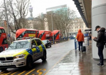 Λονδίνο: Επίθεση με μαχαίρι σε σταθμό του μετρό