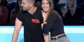 Alldaynews.gr Τροχός της Τύχης: Απάντησε δυο φορές λάθος για να πάρει η συμπαίκτριά του τα 8.520 ευρώ