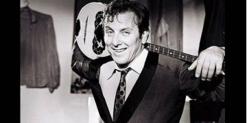 Alldaynews.gr Κώστας Βουτσάς-Αποκάλυψη: Ποιο ήταν το πραγματικό όνομα του σπουδαίου ηθοποιού