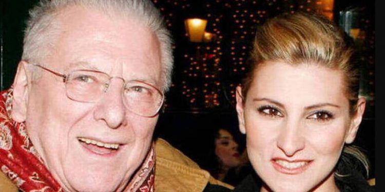 Alldaynews.gr Κώστας Βουτσάς: Συγκινεί η ανάρτηση της κόρης του για την κατάσταση της υγείας του αγαπημένου ηθοποιού