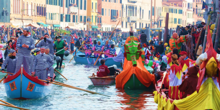 Ο κοροναϊός “βούλιαξε” το καρναβάλι της Βενετίας! Ανακοινώθηκε η ακύρωση του