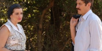 Απόψε στις «Άγριες Μέλισσες»: Ο Κυπραίος ζητάει σε γάμο την Ελένη