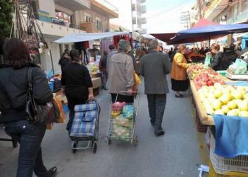 Πρόστιμο 200 ευρώ και σύλληψη για Βολιώτη επειδή πουλούσε στη λαϊκή