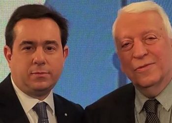 Ο Μουτζούρης ακυρώνει το ραντεβού με τον Μηταράκη – “Ας μην περιμένει αδίκως”