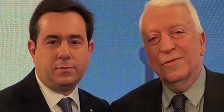 Alldaynews.gr Ο Μουτζούρης ακυρώνει το ραντεβού με τον Μηταράκη – “Ας μην περιμένει αδίκως”