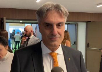 Πρόεδρος φαρμακευτικού συλλόγου Θεσσαλονίκης: «Εξαντλήθηκαν οι μάσκες και τα αντισηπτικά»