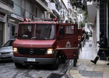 Νέος Κόσμος: Τραγωδία με μια νεκρή από φωτιά σε διαμέρισμα