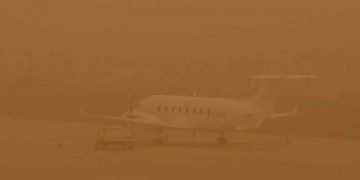 Alldaynews.gr Η Σαχάρα εξαφάνισε τα Κανάρια Νησιά! Απίστευτες εικόνες