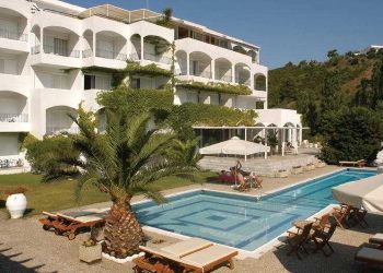 Πουλήθηκε και Ανακαινίζεται μέσα στο 2020 το Ξενοδοχείο Plaza Hotel στην Σκιάθο
