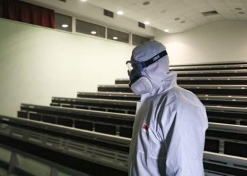 Καθηγητής Άγγελος Χατζάκης για κορονοϊό: 15 Μαίου θα έχουν τελειώσει όλα