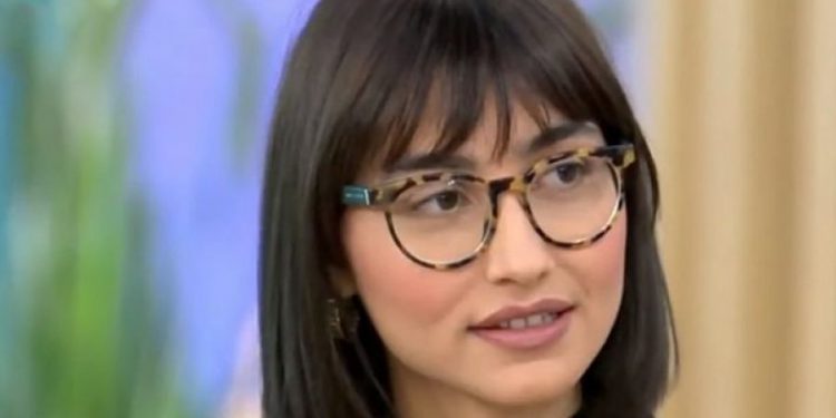 Alldaynews.gr Η Μελέτη “κόλλησε” χθές την Καρναβά για τον χωρισμό της-“Δεν θέλω να…” (video)