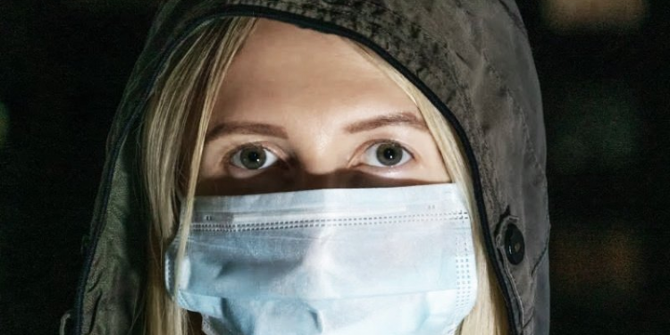 Αισιόδοξες ειδήσεις από όλο τον κόσμο για τον COVID-19