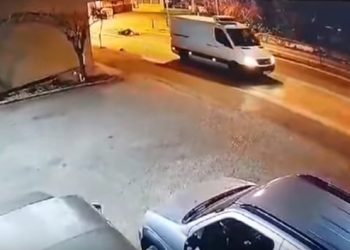 Ελλάδα 2020: Ήταν τραυματισμένη στο οδόστρωμα αλλά κανείς δεν σταματούσε να βοηθήσει[Video ΣΟΚ]