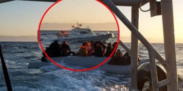 Alldaynews.gr Βίντεο ντοκουμέντο: Τουρκική ακταιωρός συνοδεύει βάρκες που καταφτάνουν στη Λέσβο