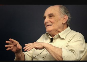 Στέλιος Ράμφος: «Ο κορωνοϊός μπορεί να εξελιχθεί σε ευλογία» -Τι λέει για την Εκκλησία, τον Μητσοτάκη, τον Τσιόδρα και τους Έλληνες