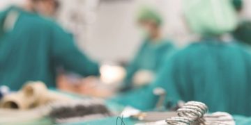 Alldaynews.gr Θρίλερ με τη νεκροψία 73χρονου: Μηνυτήρια αναφορά του ιατροδικαστή Αϊβατίδη – Φόβοι η πνευμονία να προήλθε από κορονοϊό