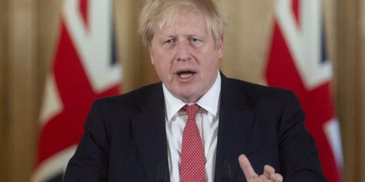 Συμβαίνει Τώρα!! Πλήρη απαγόρευση κυκλοφορίας ανακοίνωσε ο Μπόρις Τζόνσον[Live]