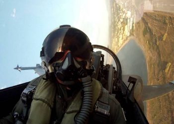 Τρόμος για τους Τούρκους στον Έβρο: Ελληνικά F16 πάνω από τον φράχτη στις Καστανιές[video]