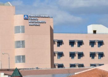 Λάρισα: Σε κρίσιμη κατάσταση 55χρονη – Έπεσε θύμα ξυλοδαρμού από τον γιο της