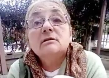 Κορονοϊός: “Προσέξτι καλά. Μην πλαλάτε τον ανήφορο”-Η γιαγιά Γιανούλα συμβουλεύει [video]