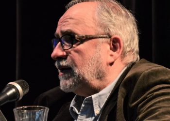 Αποκάλυψη από Έλληνα καθηγητή: Ο εχθρός δεν είναι πλέον αόρατος