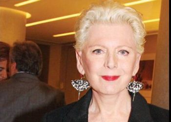 «Τουρκόσποροι και σύνορα»: Το σχόλιο της Έλενας Ακρίτα για τον Έβρο που έγινε viral