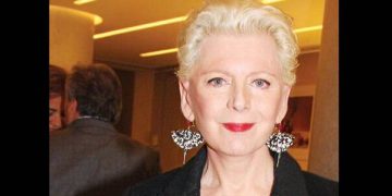 «Τουρκόσποροι και σύνορα»: Το σχόλιο της Έλενας Ακρίτα για τον Έβρο που έγινε viral