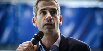 Alldaynews.gr Μπακογιάννης: Επιστρέφονται οι πινακίδες Ι.Χ. στους πολίτες