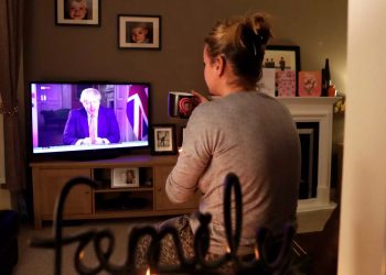 Πλήρης απαγόρευση κυκλοφορίας στη Βρετανία! Το δραματικό διάγγελμα Τζόνσον!