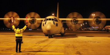 Alldaynews.gr Πέταξαν C-130 για τον γιο εφοπλιστή που διέφυγε στην Ικαρία με κορωνοϊό, την στιγμή που άλλοι πεθαίνουν αβοήθητοι