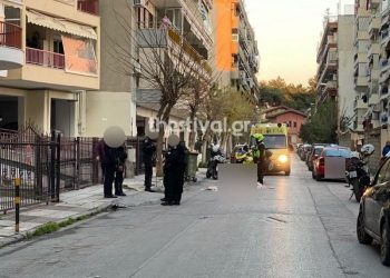 ΠΡΙΝ ΛΙΓΟ στη Θεσσαλονίκη: Βουτιά θανάτου από πολυκατοικία για 50χρονο