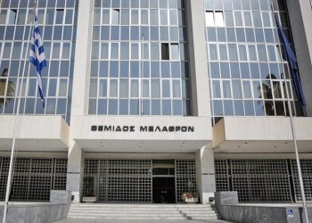 Κορωνοϊός: Φυλάκιση έως τρία χρόνια σε όσους παραβιάζουν τους υγειονομικούς περιορισμούς