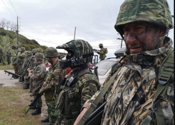Εθνοφύλακας στον Έβρο ΤΩΡΑ: «Έχω να κοιμηθώ δυο ημέρες αλλά δεν αφήνω τη θέση μου»