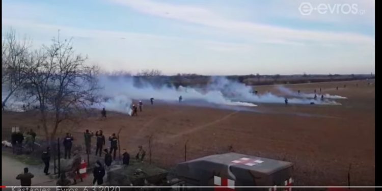 Έβρος: Νέα ένταση και χημικά στα σύνορα[video]