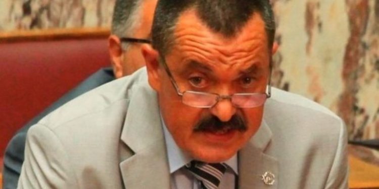 Παππάς Χρυσή Αυγή