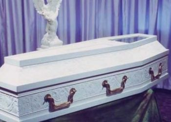 Alldaynews.gr Κορωνοϊός-Ελλάδα: Ποια είναι η διαδικασία ταφής των νεκρών από τον ιό