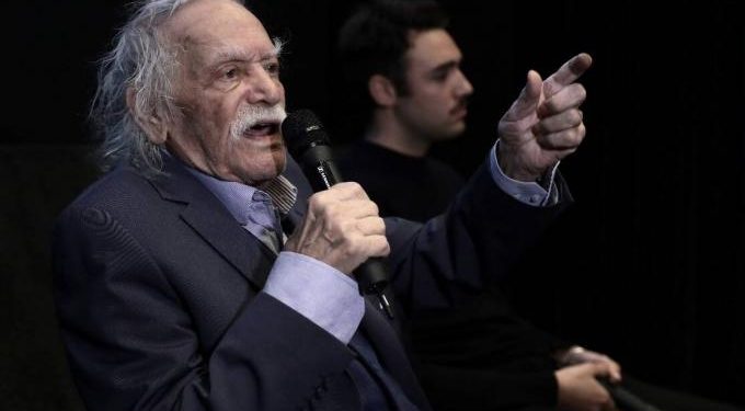 Ιστορική πρωτοσέλιδη ασέβεια για Γλέζο (pic)