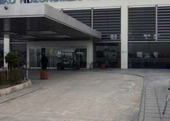 «Επέστρεψα από Αγγλία, αλλά δεν είχα κανένα σύμπτωμα και χειρουργούσα κανονικά» – Ο Κύπριος γιατρός που βρέθηκε θετικός – «Με αποθάρρυναν να εξεταστώ»