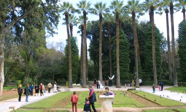 Mε μεταμεσονύχτια τροπολογία παραχωρούν σε ιδιώτη διαχειριστή τον Εθνικό Κήπο