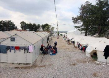 Η Αλβανία στο «χορό» του προσφυγικού -Ετοιμάζει έξι κέντρα υποδοχής μεταναστών
