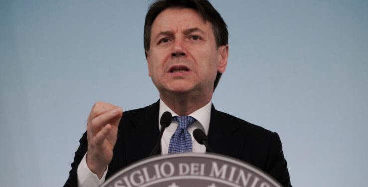 Alldaynews.gr Νέο δραματικό διάγγελμα Κόντε: Κλειστά όλα τα καταστήματα στην Ιταλία – Εκτός από φαρμακεία, σούπερ μάρκετ και βασικά ΜΜΜ (Video)